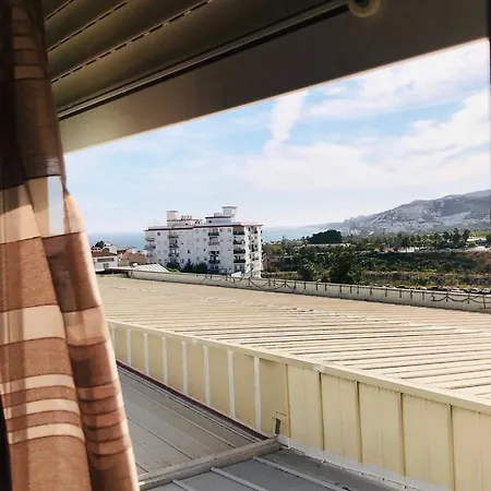 En El Centro De Nerja. Daire Nerja